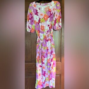 Floral Tie-Waist Maxi Dress in Pink and Orange. Size Small Carole Christian